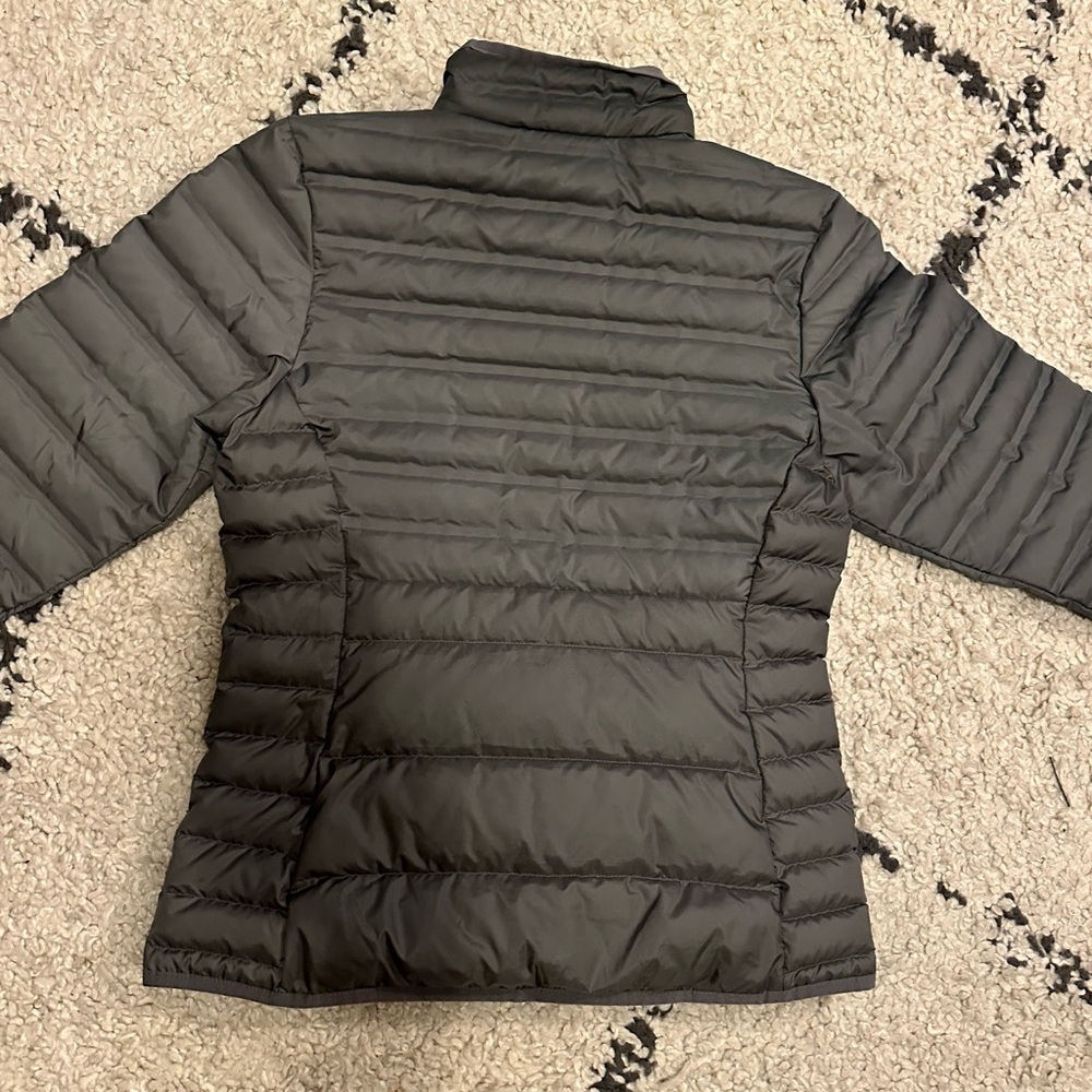 Columbia Lake 22 Down Jacket 650 Fill Women’s XS Black - Picture 4 of 6
